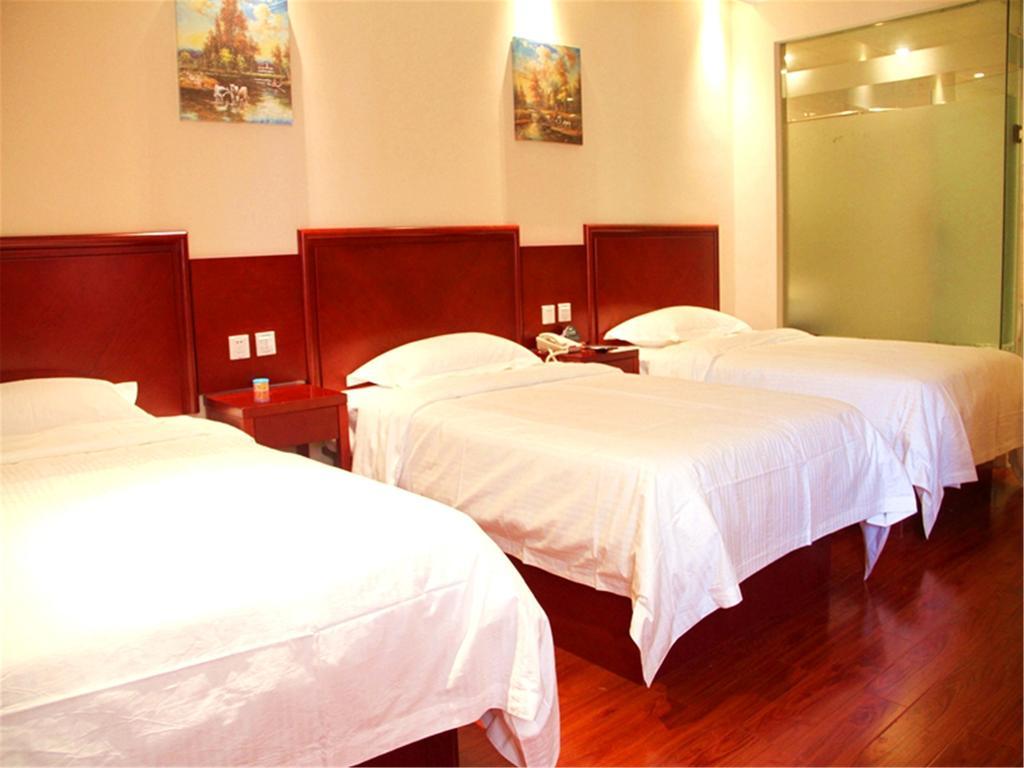Greentree Inn Chongqing Yuzhou Road Hotel מראה חיצוני תמונה