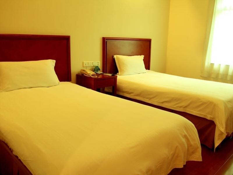 Greentree Inn Chongqing Yuzhou Road Hotel מראה חיצוני תמונה